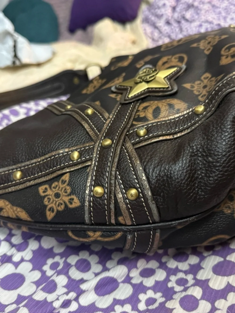 Sharif Vintage Y2K Leather Star Studded Hobo Bag